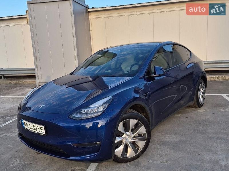 Внедорожник / Кроссовер Tesla Model Y 2021 в Киеве