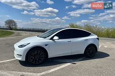 Внедорожник / Кроссовер Tesla Model Y 2022 в Черкассах