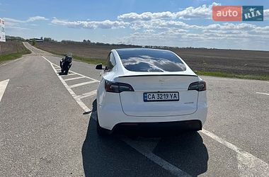 Внедорожник / Кроссовер Tesla Model Y 2022 в Черкассах