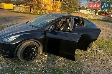 Внедорожник / Кроссовер Tesla Model Y 2021 в Бродах