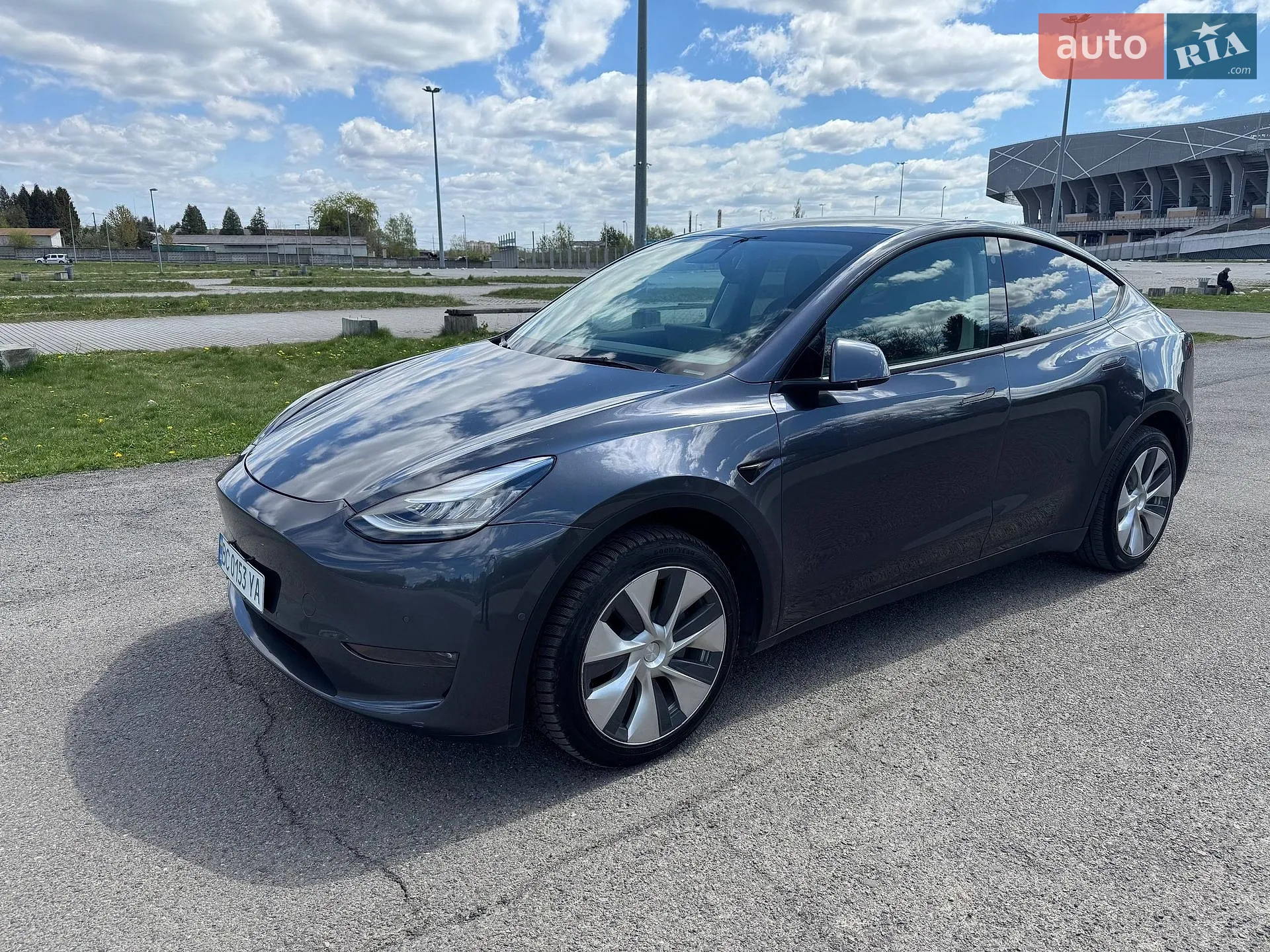 2021 Tesla Model Y - мініатюра 3