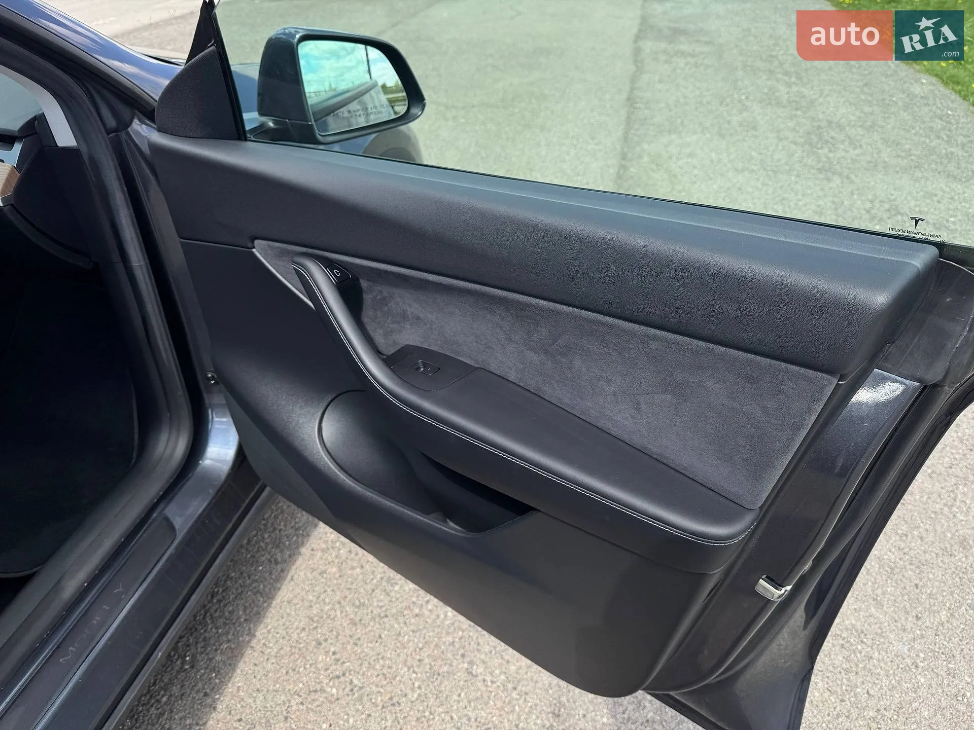 2021 Tesla Model Y - мініатюра 24