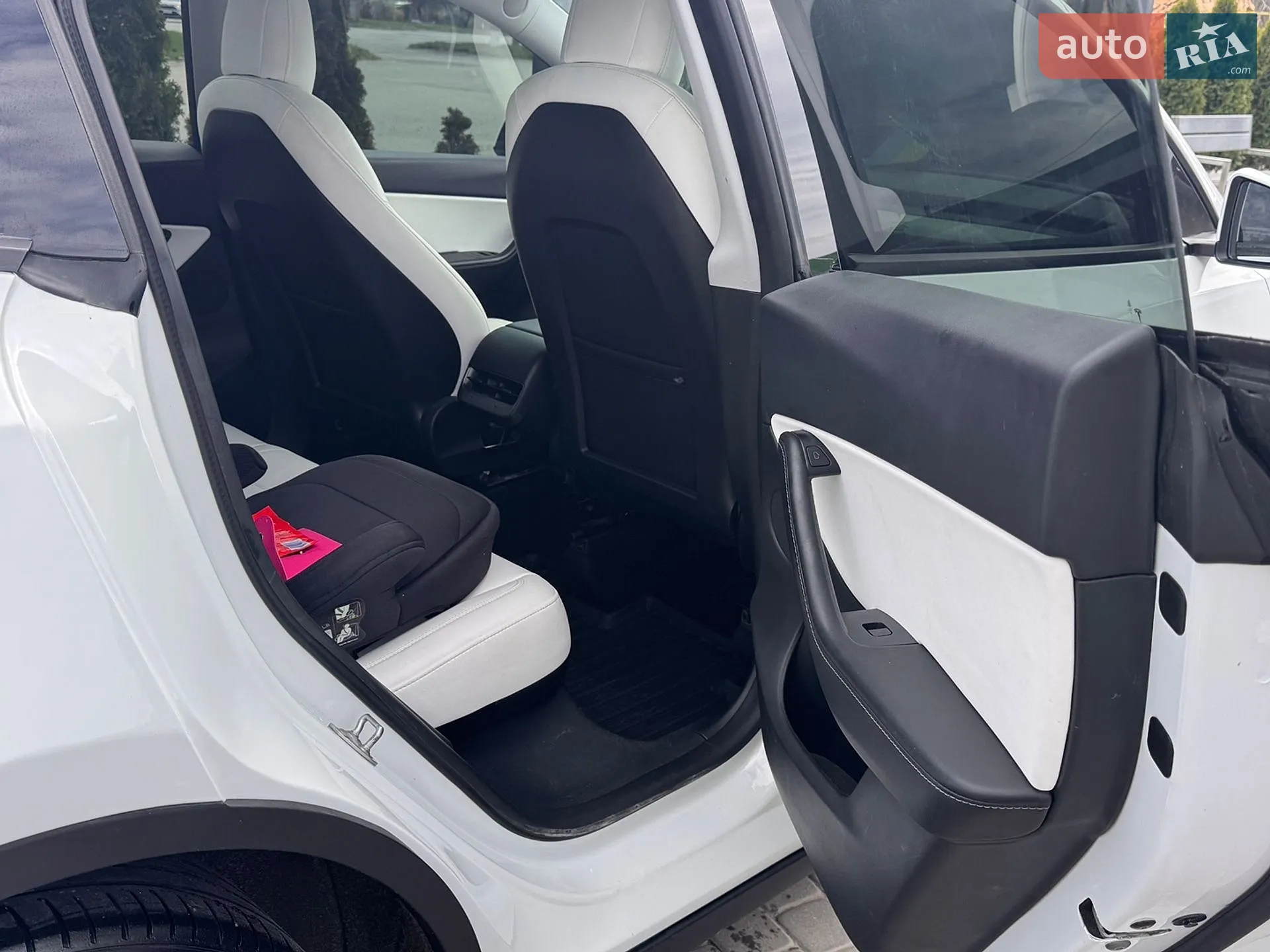 2021 Tesla Model Y - мініатюра 12