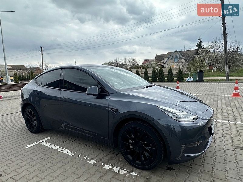 Позашляховик / Кросовер Tesla Model Y 2023 в Вінниці