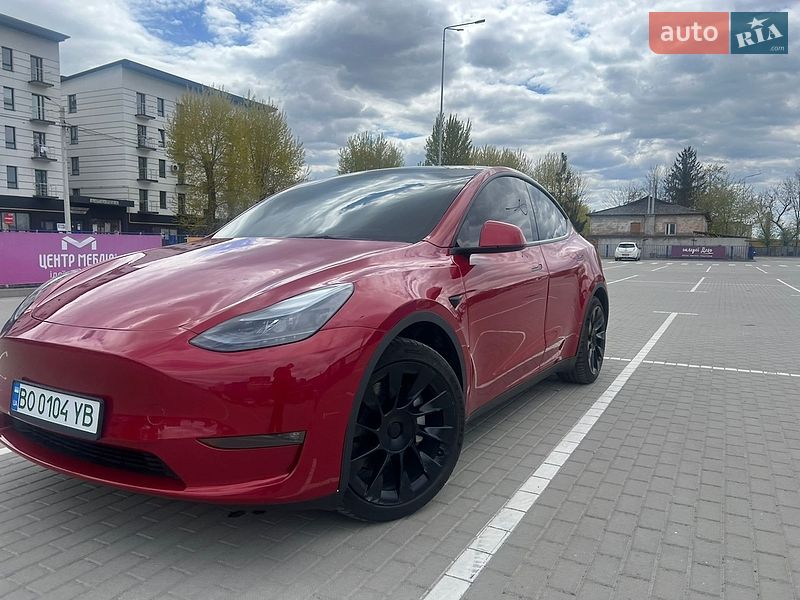 Внедорожник / Кроссовер Tesla Model Y 2023 в Тернополе