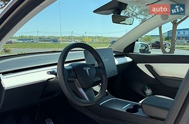 Внедорожник / Кроссовер Tesla Model Y 2022 в Львове