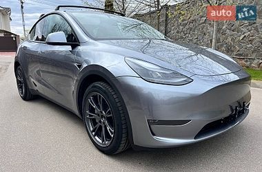 Внедорожник / Кроссовер Tesla Model Y 2025 в Киеве