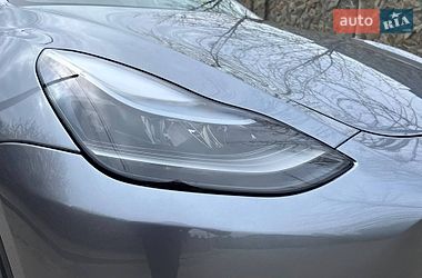 Внедорожник / Кроссовер Tesla Model Y 2025 в Киеве