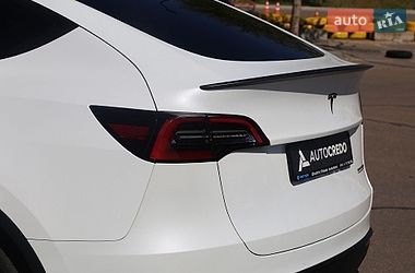 Внедорожник / Кроссовер Tesla Model Y 2022 в Киеве