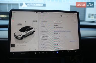Внедорожник / Кроссовер Tesla Model Y 2022 в Киеве
