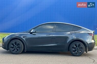 Позашляховик / Кросовер Tesla Model Y 2024 в Кривому Розі