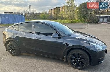 Позашляховик / Кросовер Tesla Model Y 2024 в Кривому Розі
