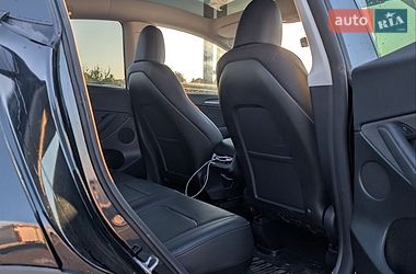 Внедорожник / Кроссовер Tesla Model Y 2024 в Львове фото 23 Внедорожник / Кроссовер Tesla Model Y 2024 в Львове