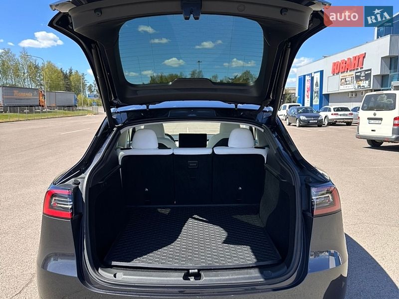 Внедорожник / Кроссовер Tesla Model Y 2024 в Ковеле