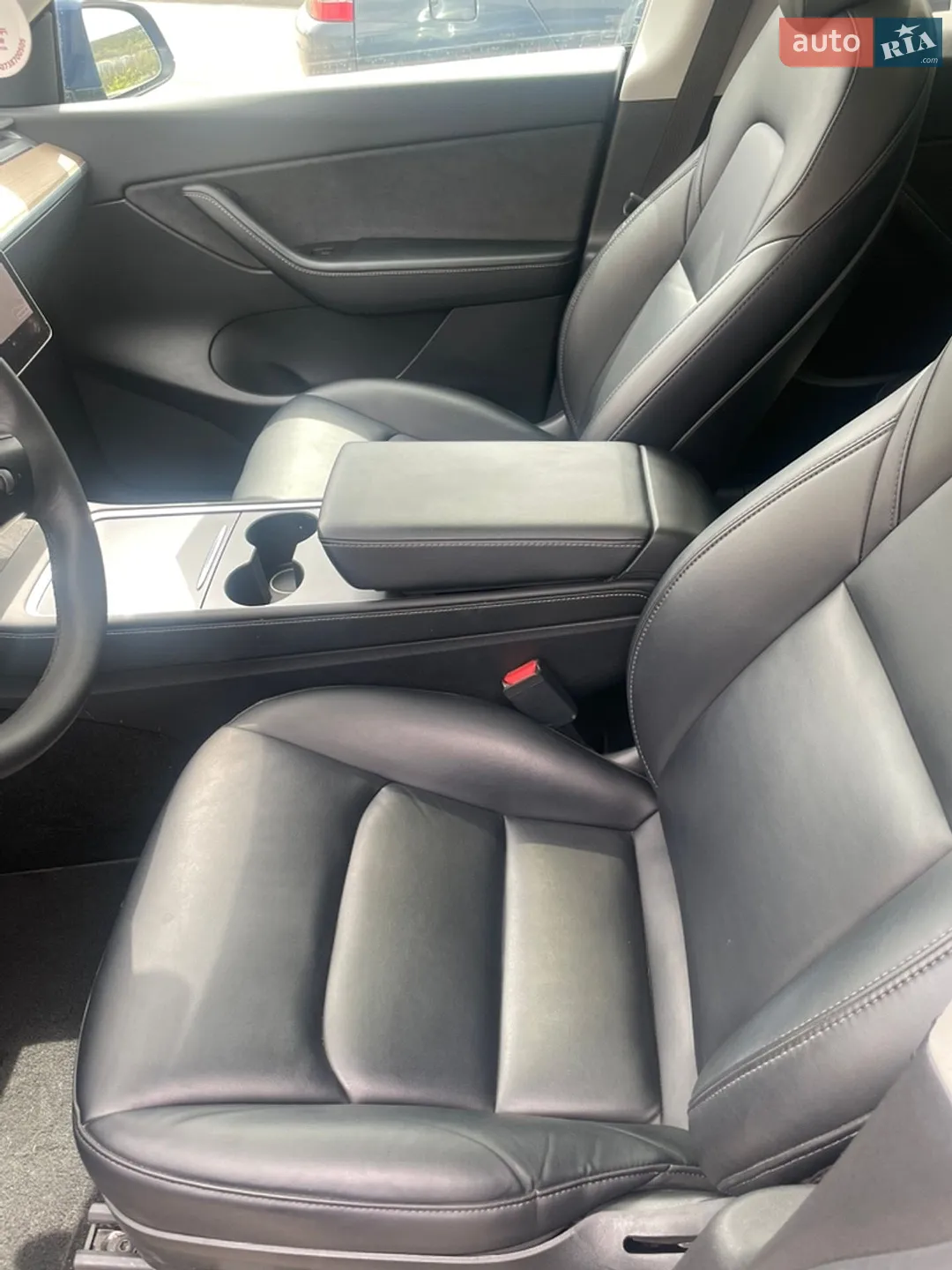 2021 Tesla Model Y - мініатюра 10