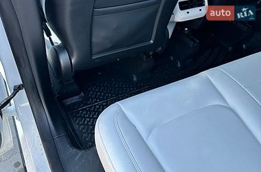 Внедорожник / Кроссовер Tesla Model Y 2021 в Тернополе