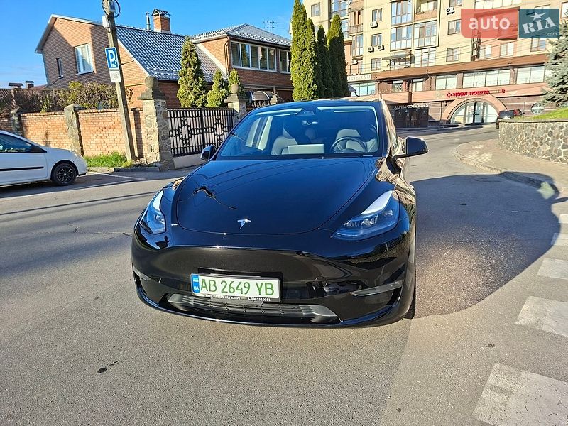 Позашляховик / Кросовер Tesla Model Y 2024 в Вінниці
