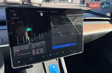 Внедорожник / Кроссовер Tesla Model Y 2022 в Полтаве