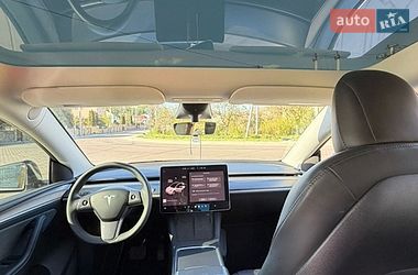 Внедорожник / Кроссовер Tesla Model Y 2023 в Львове