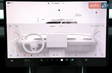 Внедорожник / Кроссовер Tesla Model Y 2025 в Киеве