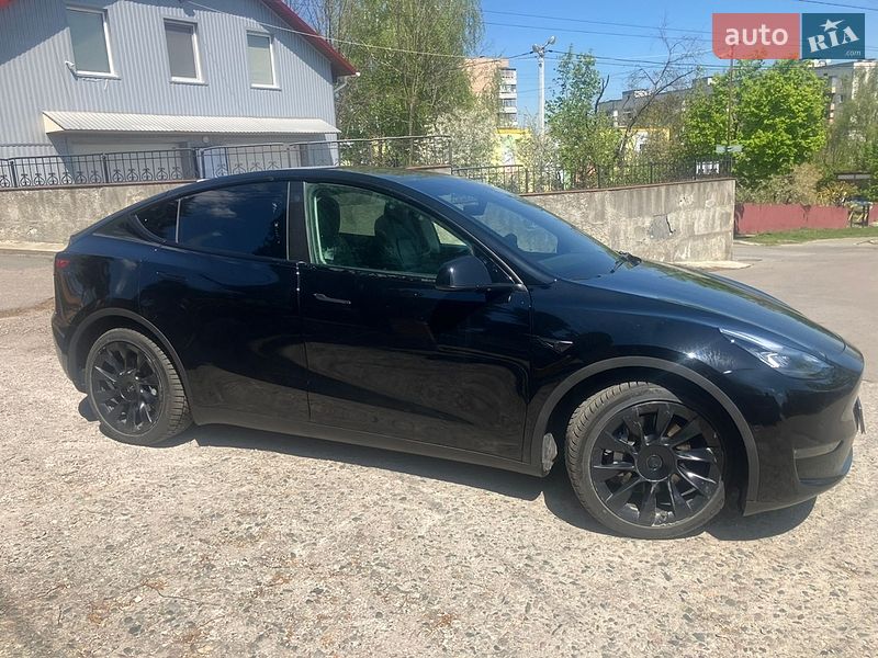Внедорожник / Кроссовер Tesla Model Y 2021 в Обухове