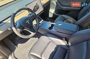 Позашляховик / Кросовер Tesla Model Y 2024 в Києві