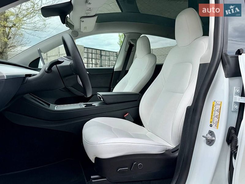 Внедорожник / Кроссовер Tesla Model Y 2022 в Одессе