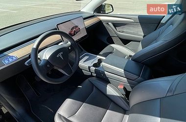 Внедорожник / Кроссовер Tesla Model Y 2023 в Киеве