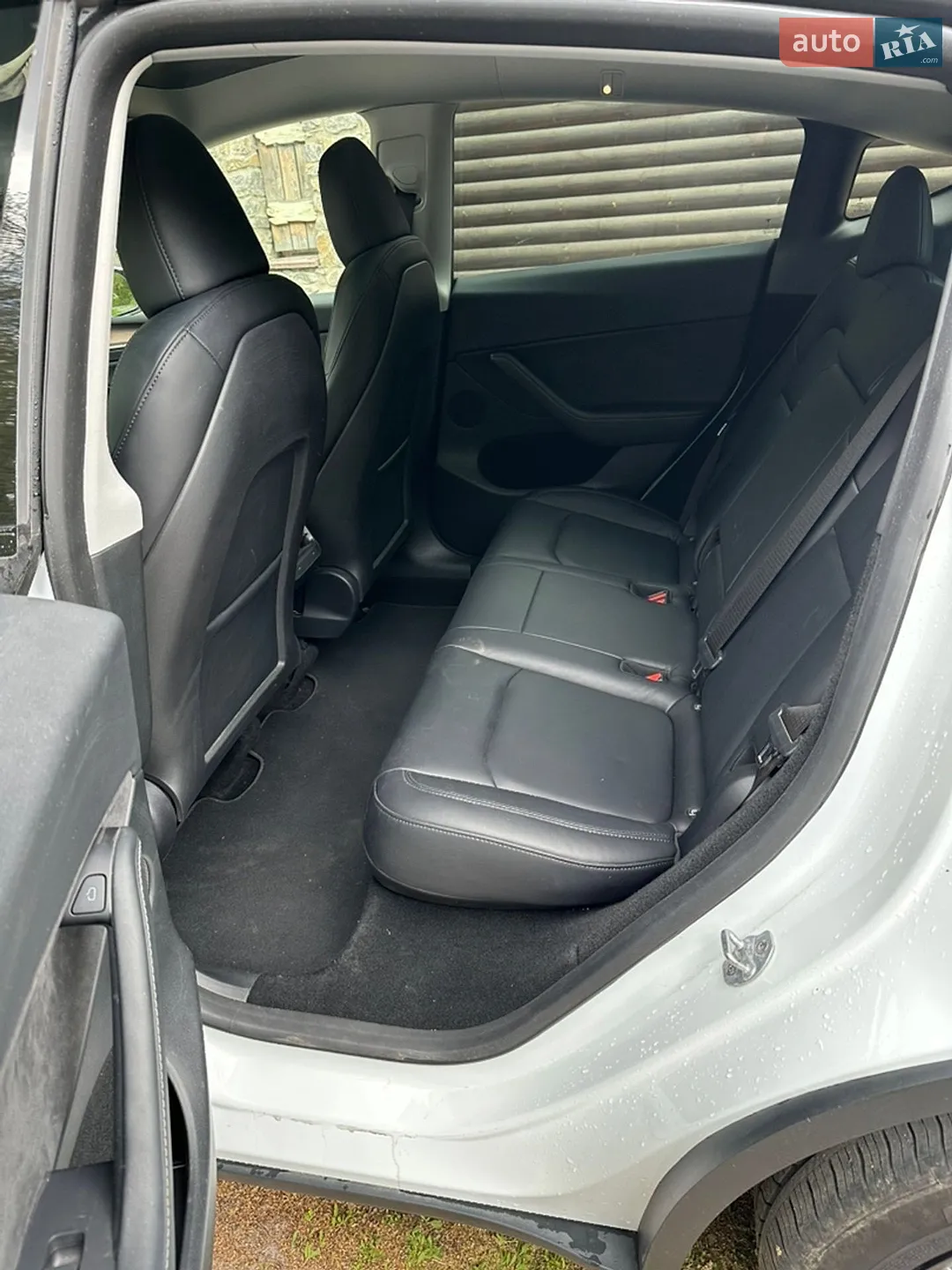 2024 Tesla Model Y - мініатюра 6