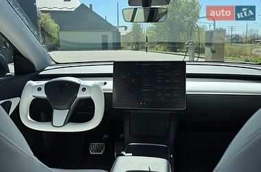 Внедорожник / Кроссовер Tesla Model Y 2021 в Старой Выжевке