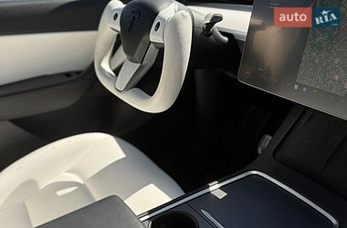 Внедорожник / Кроссовер Tesla Model Y 2021 в Старой Выжевке
