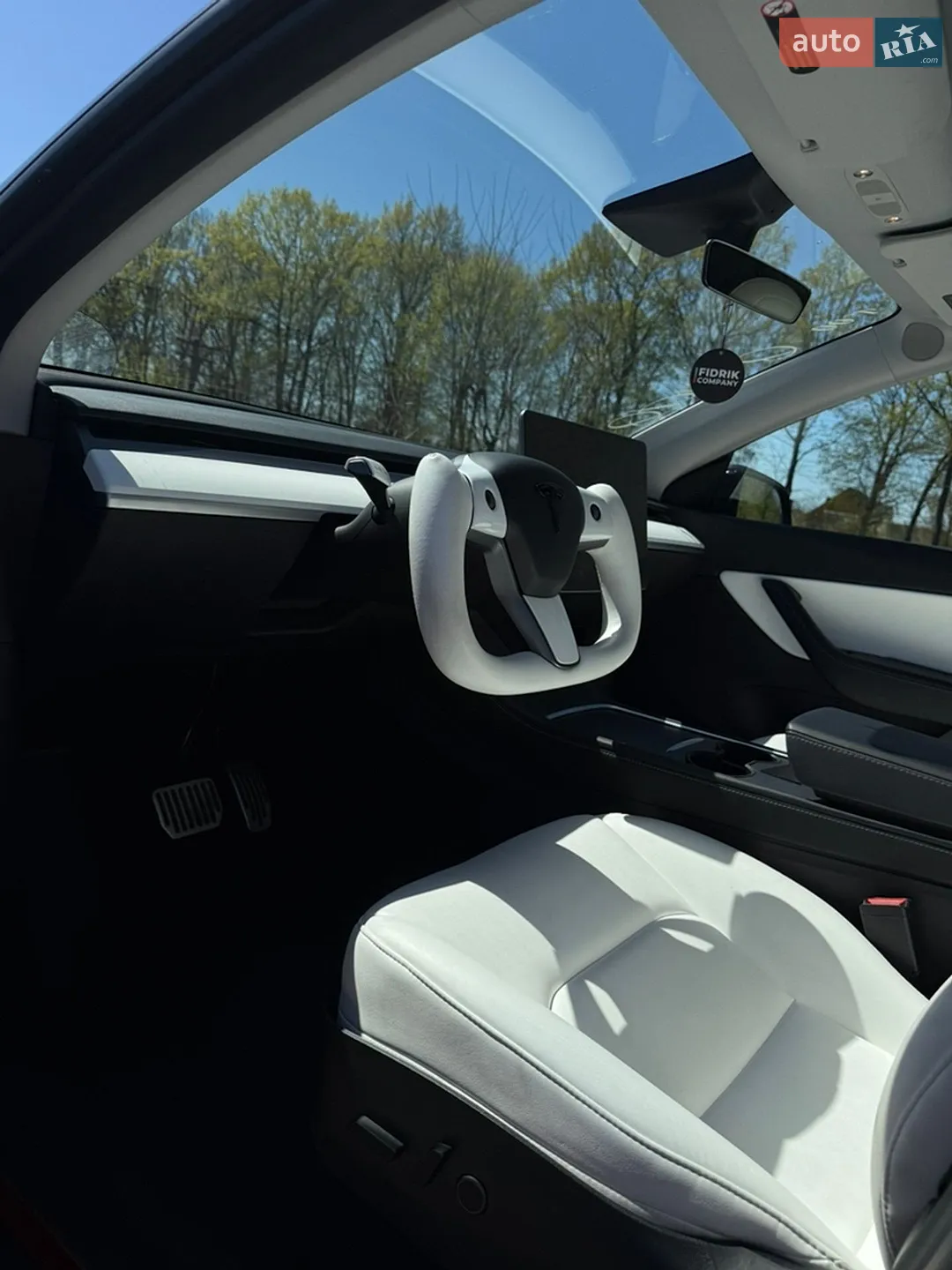 2021 Tesla Model Y - мініатюра 16