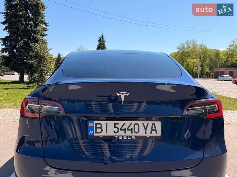 Позашляховик / Кросовер Tesla Model Y 2020 в Кременчуці