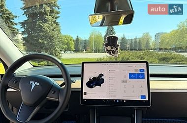 Позашляховик / Кросовер Tesla Model Y 2020 в Кременчуці