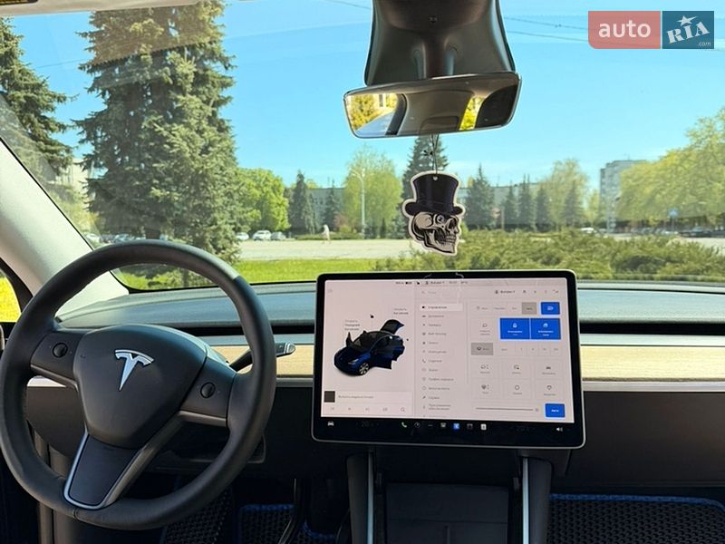 Позашляховик / Кросовер Tesla Model Y 2020 в Кременчуці