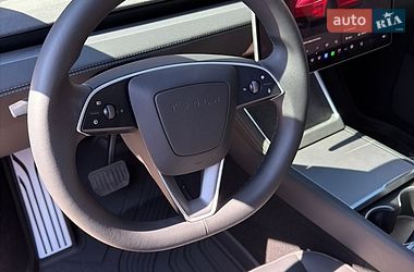 Внедорожник / Кроссовер Tesla Model Y 2025 в Харькове