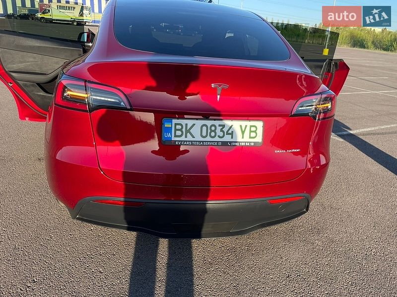 Позашляховик / Кросовер Tesla Model Y 2024 в Рівному фото 43 Позашляховик / Кросовер Tesla Model Y 2024 в Рівному