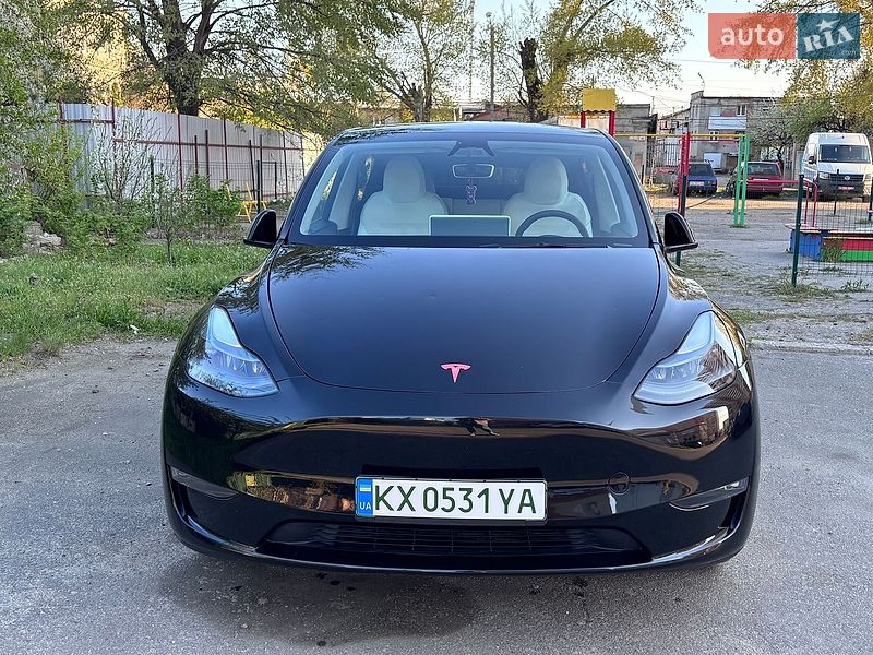 Внедорожник / Кроссовер Tesla Model Y 2024 в Харькове