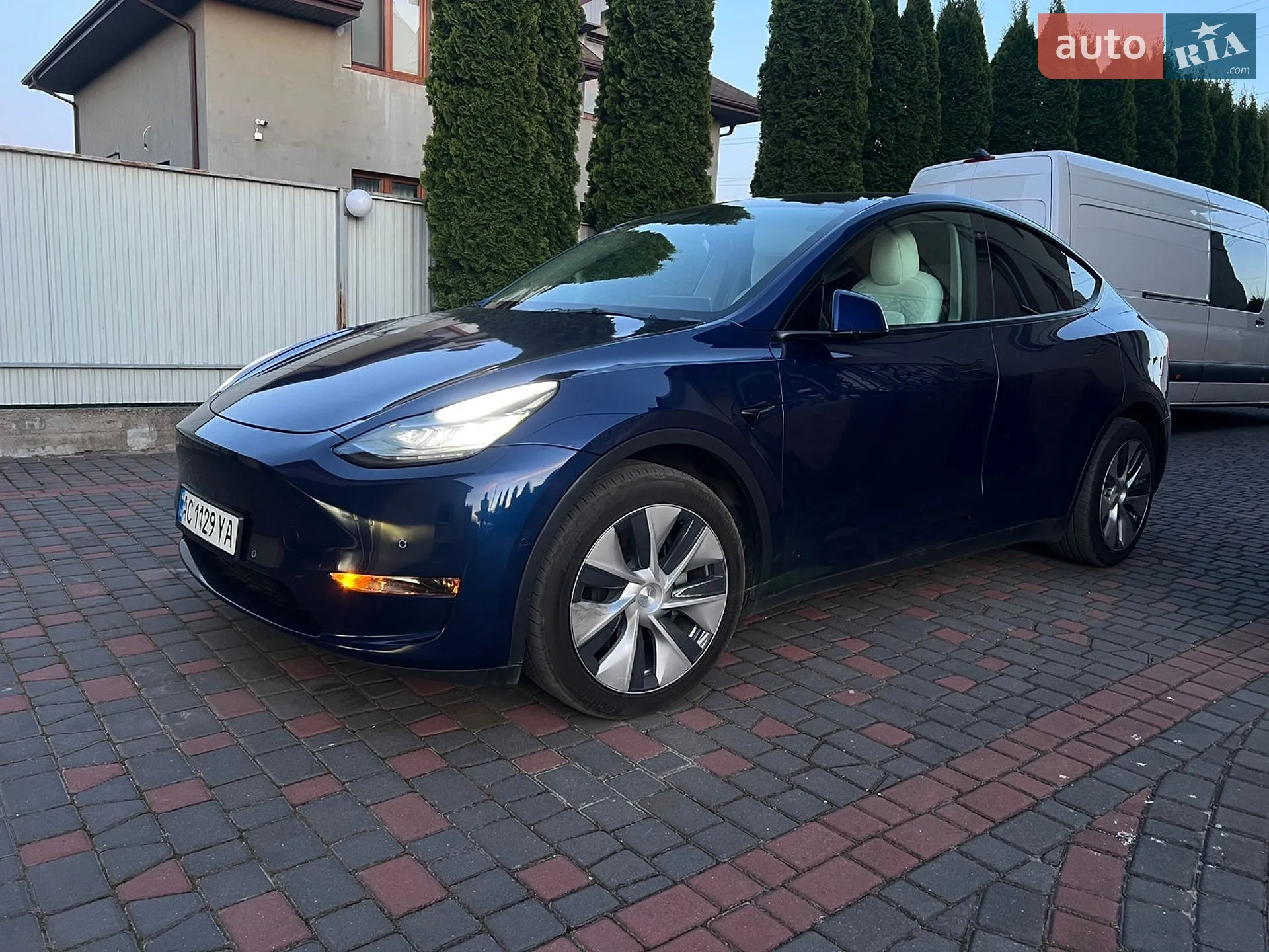2021 Tesla Model Y - мініатюра 2