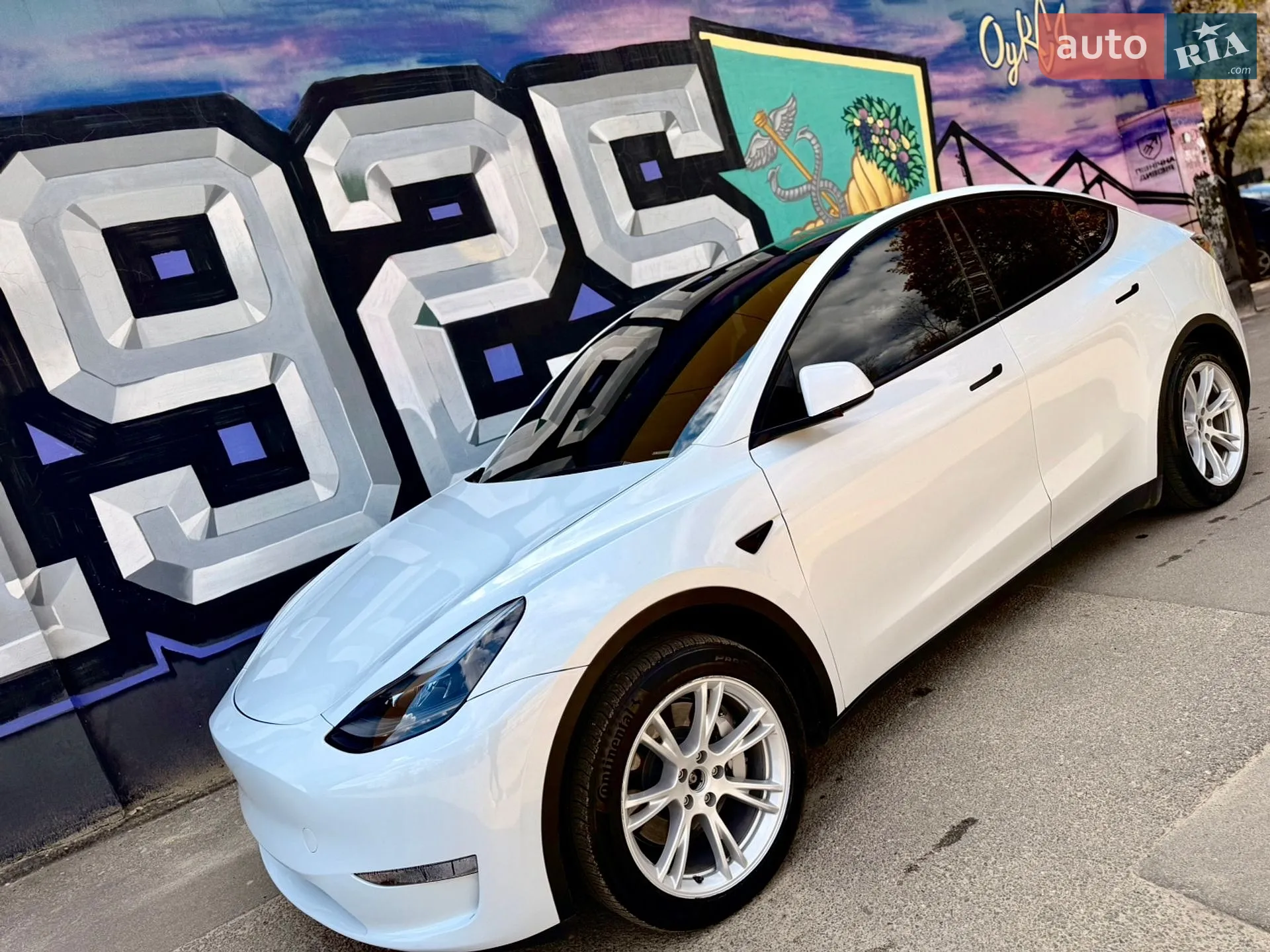 2024 Tesla Model Y - мініатюра 17