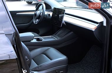 Позашляховик / Кросовер Tesla Model Y 2024 в Вінниці