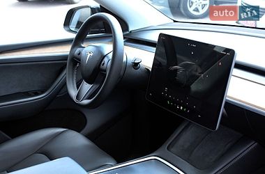 Позашляховик / Кросовер Tesla Model Y 2024 в Вінниці