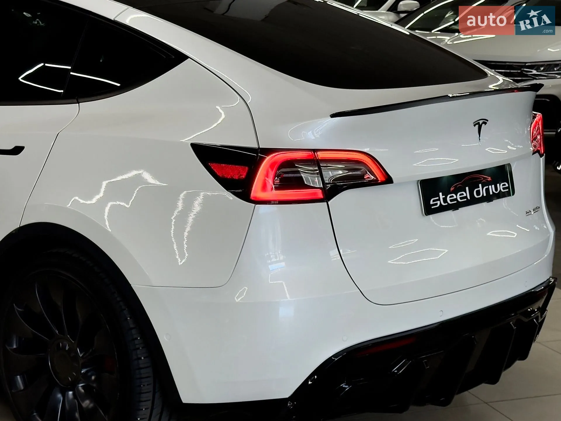 2022 Tesla Model Y - мініатюра 17