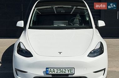 Внедорожник / Кроссовер Tesla Model Y 2023 в Киеве