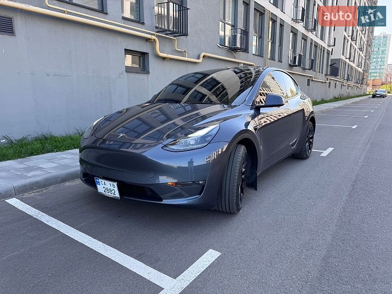 Внедорожник / Кроссовер Tesla Model Y 2023 в Черкассах