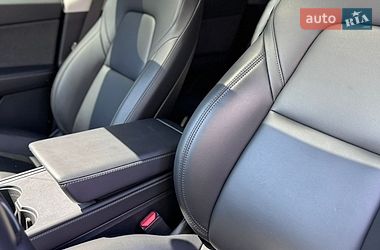 Внедорожник / Кроссовер Tesla Model Y 2023 в Черкассах