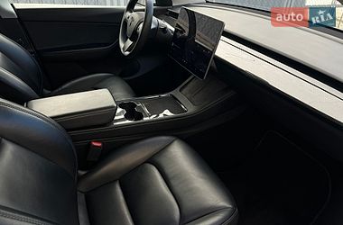 Внедорожник / Кроссовер Tesla Model Y 2020 в Виннице