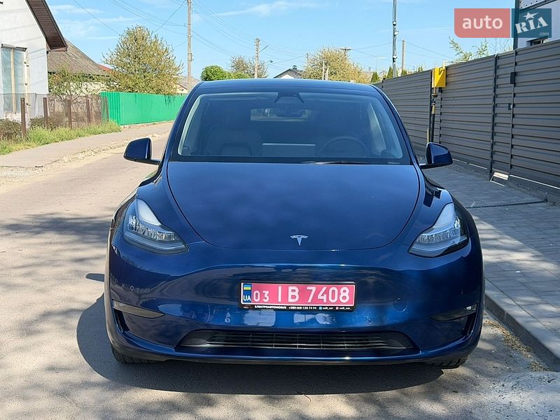 Внедорожник / Кроссовер Tesla Model Y 2023 в Владимире