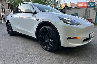 Внедорожник / Кроссовер Tesla Model Y 2024 в Киеве