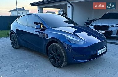 Внедорожник / Кроссовер Tesla Model Y 2024 в Ивано-Франковске